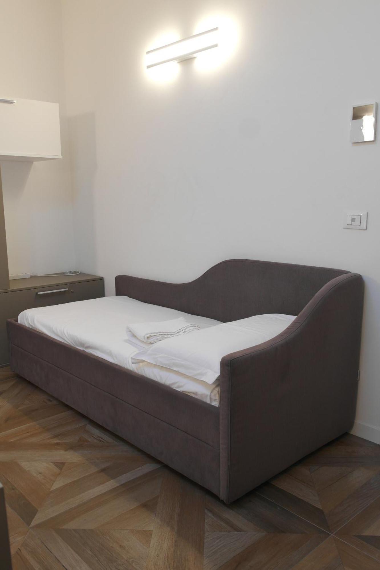 Apartmán Luminoso Bilocale Zona Tibaldi Bocconi Milán Exteriér fotografie